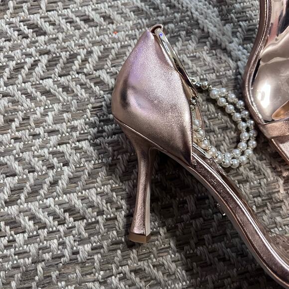 Badgley Mischka Loretta Dual Pearl Strap Stiletto sz 10 - Picture 7 of 7